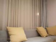 叫个花裙苗条甜美卖淫妹口交上位后入猛操