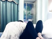 大胸小少妇，姿势繁多，角度专业，风骚小荡妇声声诱人，激情啪啪撸管佳作