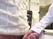 性感正妹OL 下班下厨被强上