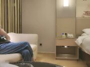 迎中秋约外围 兼职大三学生妹 苗条粉嫩美腿翘臀