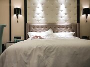 清晰度吊打全场 胖子夜夜笙歌玩女人 今晚风骚小少妇 漂亮淫荡 极品尤物