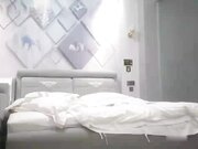 粉丝唿声高 返场昨晚按摩妹 小骚逼妥妥的床上淫娃 秀发凌乱高潮迭起