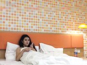 幼师院校胸大性感的漂亮美女放暑假回家前一晚和男友宾馆啪啪