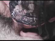 沒想到喜歡穿大衣的女秘書脫下來裡面居然是這樣.mp4