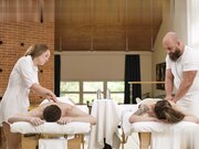 双人性爱乐趣进行一场完美的色情狂欢吧