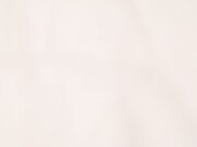 风骚的大二学妹露脸与小哥哥约会 床上舌吻深喉口交被小哥哥无情抽插