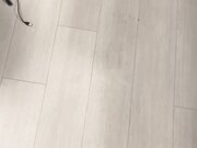 趁着女儿睡觉 迷奸女儿闺蜜