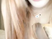 亲哥跟零零年妹丝袜高跟鞋3P啪啪 边口交边后入按着猛操高潮喷水