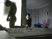 狂草女技师 骑在身上按摩揉捏大奶子 埋头舔屌再开操 翘起大屁股后入抽插猛顶