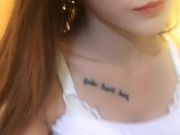 白嫩美女圣诞节不去约会自己自慰