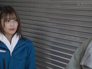 配送途中的NTR 新婚人妻星乃莉子在跟随1