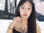 极品尤物纹身美少女 男朋友难得操逼秀 口硬直接怼 骚穴白浆直流 操完不尽兴 假吊