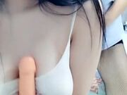 猛男双飞两个贱女人 玩的非常开放舔逼口交激情爆操 淫语不断想射哪个射哪个续