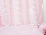 温柔甜美骚女小夫妻居家操逼 吸吮奶子一脸爱意 跪地插嘴第一视角后入