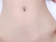 女同姐妹花 双女激情大秀 骑脸舔逼扣穴 穿戴假屌骑乘位抽插 第一视角特写