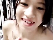 南宁小太妹年轻有为搔首弄姿纹身大腿坐骑在男友身上满足旺盛的性欲