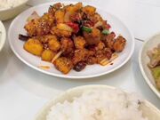 为了苹果手机小姨子身穿性感护士装白网袜勾引姐夫做爱镜前缠绵精液射满酥胸