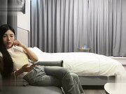 约了个态度不好，后面又换了个模特身材大长腿的妹子，还跟她砍了砍价