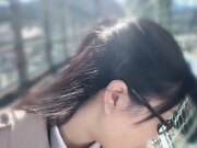 在遥控震动器启动时因舌吻发情的真白小姐猛烈高潮并内射痉挛1