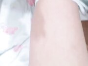 洛丽塔小姨子刚到酒店就勾引姐夫足交后入爆操内射一线天嫩穴