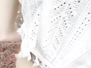 带着淫荡小妈上山采蘑菇，没想到儿子直接掏出屌让小妈口，小妈的淫叫声响彻整个山谷！