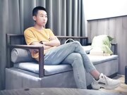 甜美萌妹好害羞，白嫩酮体小尤物