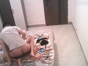 饥渴少妇刚下班就迫不及待约见情夫