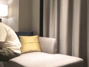 紧致小穴吞吐巨根直达灵魂深处！