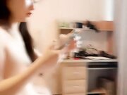 风骚的人妻少妇露脸跟大哥激情啪啪让大哥骑在脖子上深喉草嘴激情上位