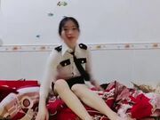 超嫩大奶美少女 男友出租屋操逼 情趣装黑丝自摸肥穴好想要 疯狂抽插美臀