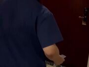 当着老公的面 被技师干到高潮 最后还内射