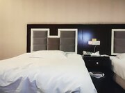 网约包臀裙韵味小少妇