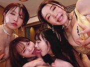 顶级男士SPA痴女后宫 连射 潮吹 夹击 无限榨精指南1