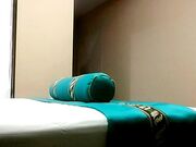 探访按摩店 按摩从业以来最大吊钟巨乳少妇 摆来摆去太诱人了