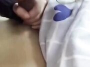 乌龟男让后娇妻勾引大吊单男 看着老婆被别人的大吊无情抽插 乌龟男在旁边打飞机