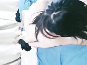 真实乱伦十九岁可爱侄女 辍学在叔叔家跟叔叔乱伦直播被狠狠操射