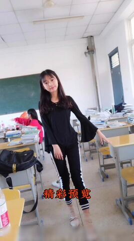 兽父抽插亲生闺女 父女俩趁妈妈上班去 在卧室暧昧性爱