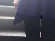 街拍射在美女黑丝袜上 真刺激