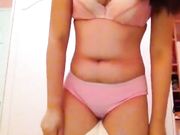 出差寂寞难耐 娇妻视频自摸安慰我