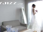 婚礼当天新娘与前男友偷情