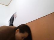 胖哥城中村寻欢站在门口附近等客的大波气质少妇双机位拍摄