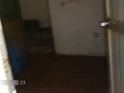 双机位无水印高清拍摄城中村小巷红衣年轻站街女只要100块