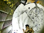 主题宾馆俯拍座山雕头型秃壳大叔与情妇开房啪啪啪人老激情一点不少床头操到床尾