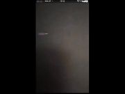 我的逼要发霉了好久没被操了风骚主播真空边开车边抠逼直播去加油问加油员约不约