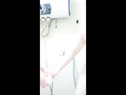 路边野鸡三姐妹伺候顾客偷偷玩直播 露脸激情口活胸推活不错 激情上位淫语不断 淫乱的小包间