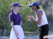 恶魔般的爸爸交换他们的王牌女儿 Nadya Nabakova Raven Reign