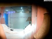 眼镜小胖哥性福啊马尾辫白嫩小女友乖巧温柔细腻的给口活还给毒龙看小胖表情就知道多舒服了啪啪娇喘呻吟好骚的妹子呀