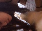 淫乱情侣邀单男一起玩3P超骚长发漂亮女友连体网衣前后洞齐开轮番爆操场面非常激情国语对白