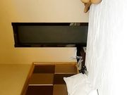 完美露脸长发气质佳大学生美女和校友炮头男开房啪啪啪女上位销魂干完一起洗鸳鸯浴还用凉水玩冰火还问J8好吃不