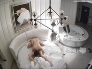 特色酒店偷拍听对话好像是漂亮美女有事求男的被带到酒店说事时占美女便宜趁机啪啪,不是自己女人真舍得干!